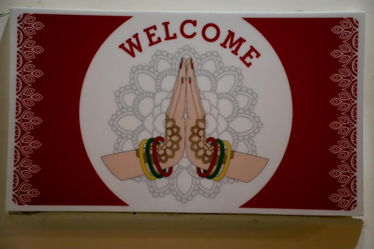 Rk Lodge Amritsar Ngoại thất bức ảnh