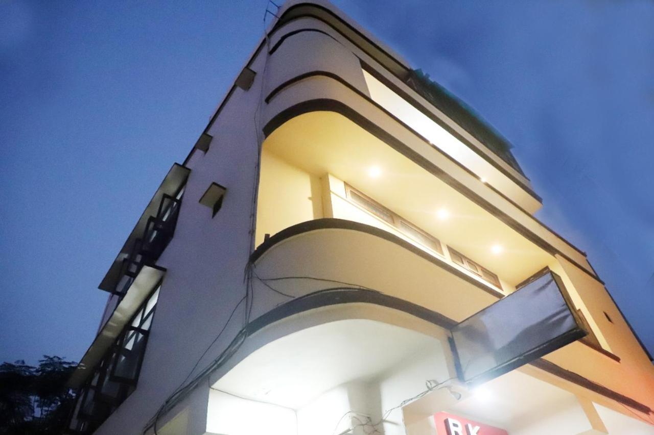 Rk Lodge Amritsar Ngoại thất bức ảnh